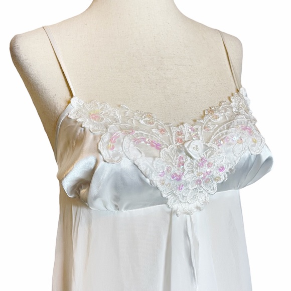 Fredericks of Hollywood White Iridescent Lace Sequin Slip Dress Size Medium - Picture 6 of 8